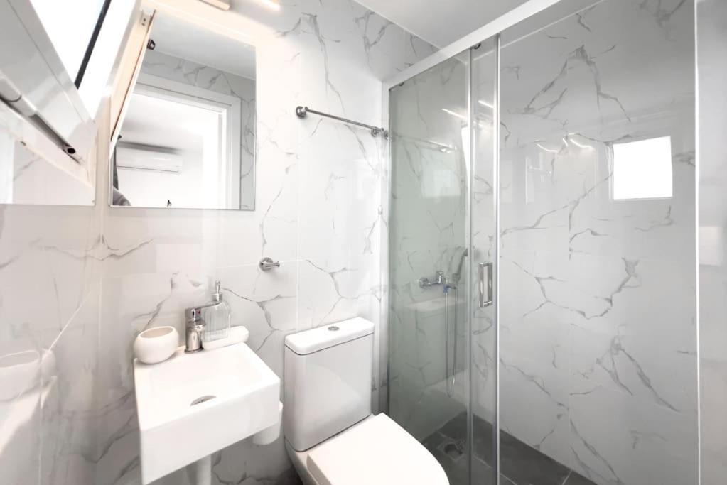 Spacious Penthouse Near Downtown Athènes Extérieur photo